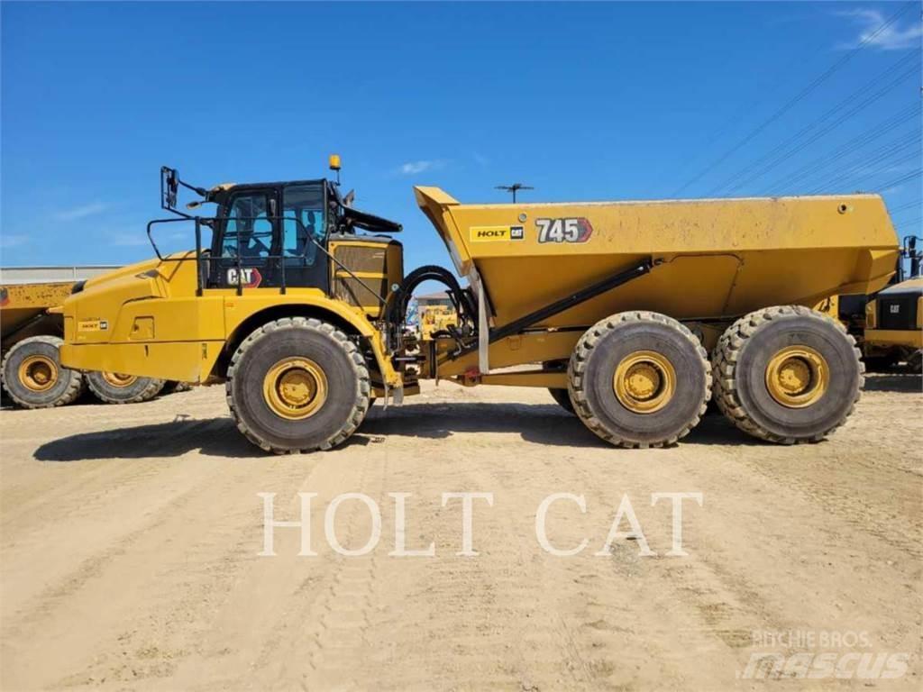 CAT 745 Зчленовані самоскиди