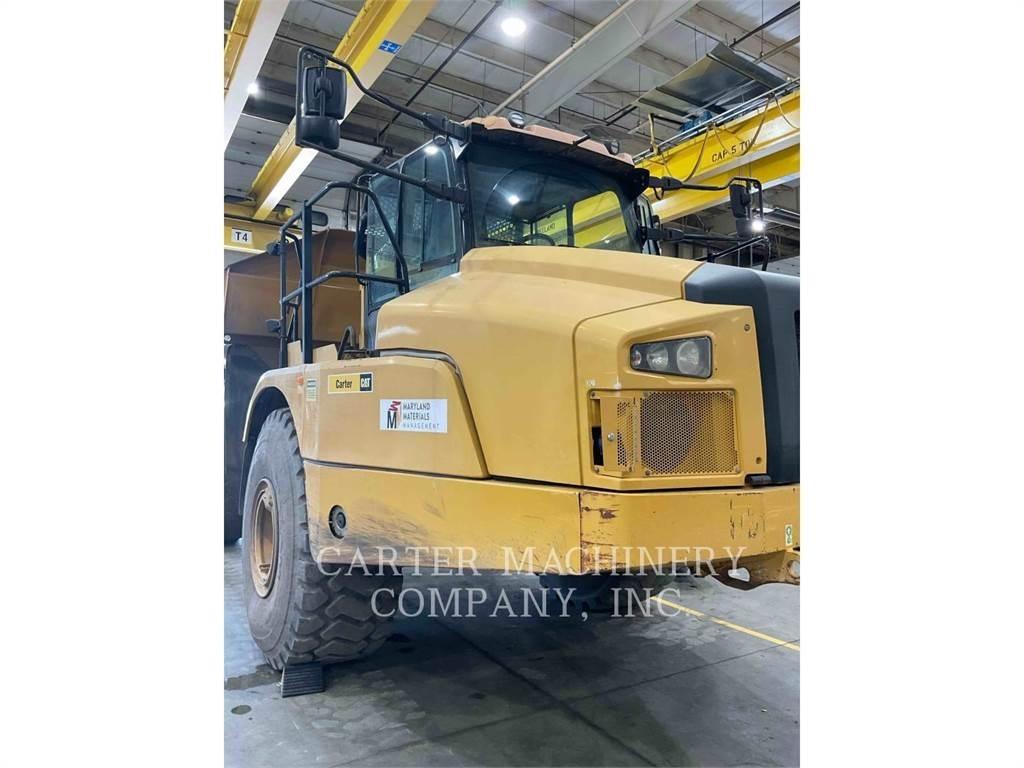 CAT 745 Зчленовані самоскиди