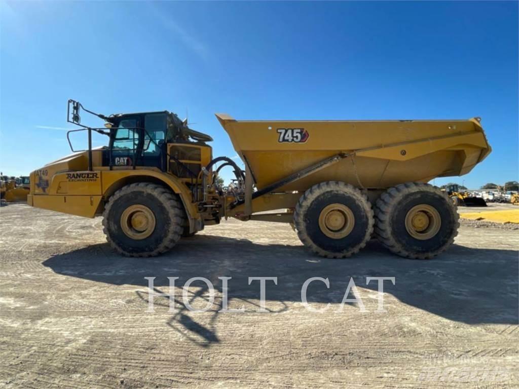 CAT 745 Зчленовані самоскиди