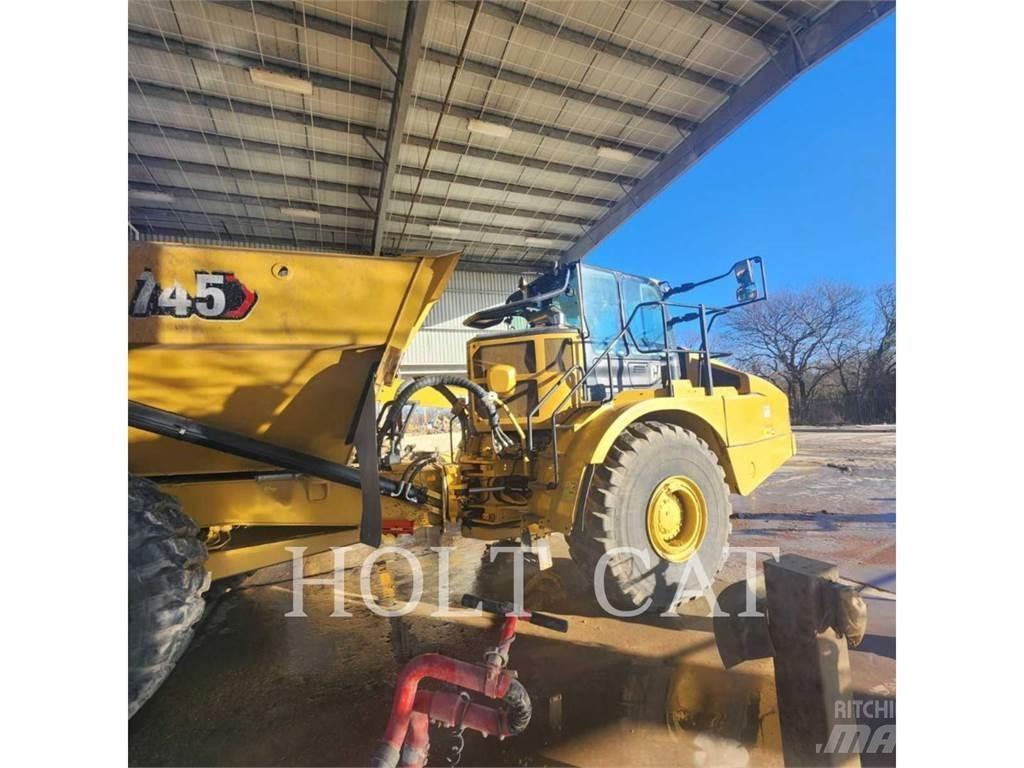 CAT 745 Зчленовані самоскиди