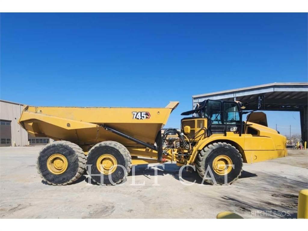 CAT 745 Зчленовані самоскиди