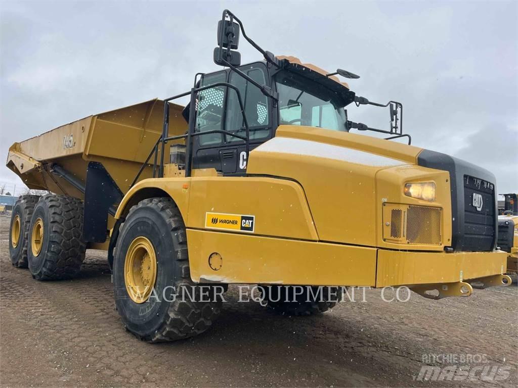 CAT 745 Зчленовані самоскиди