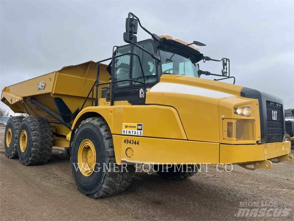 CAT 745 Зчленовані самоскиди
