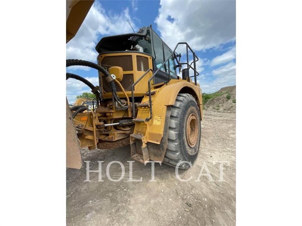 CAT 745 Зчленовані самоскиди