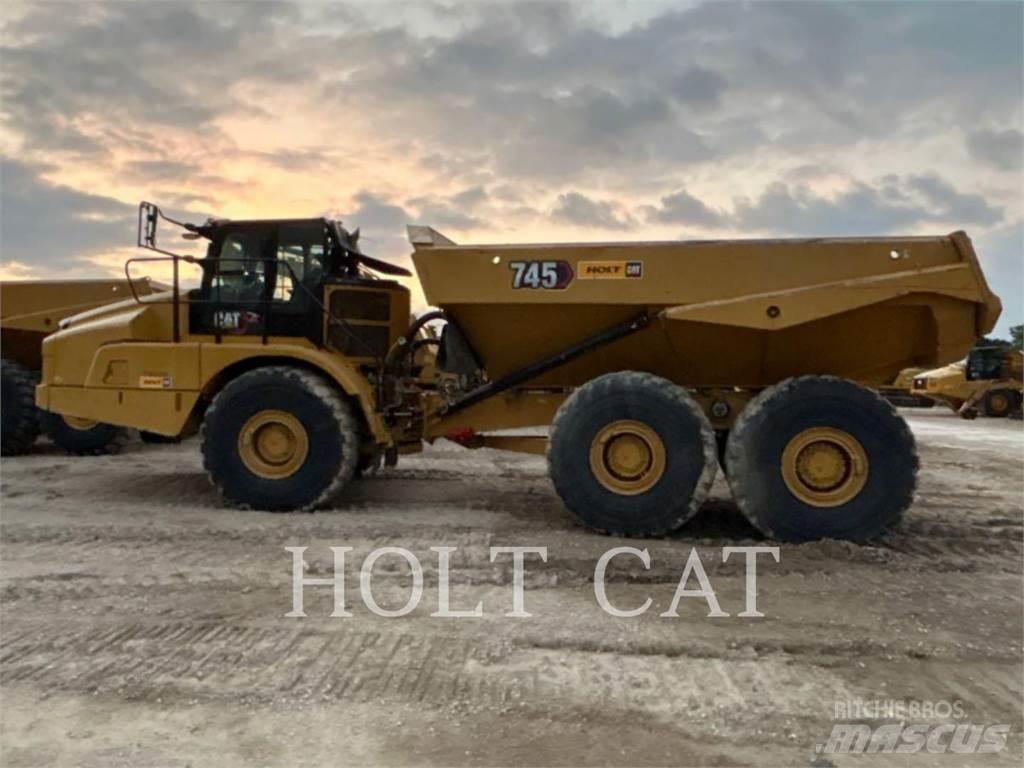 CAT 745 Зчленовані самоскиди