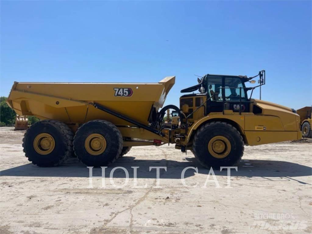 CAT 745 Зчленовані самоскиди