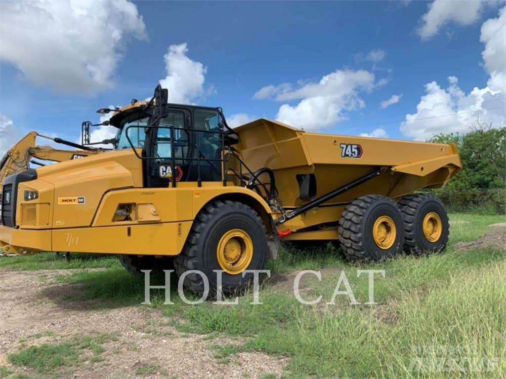 CAT 745 Зчленовані самоскиди
