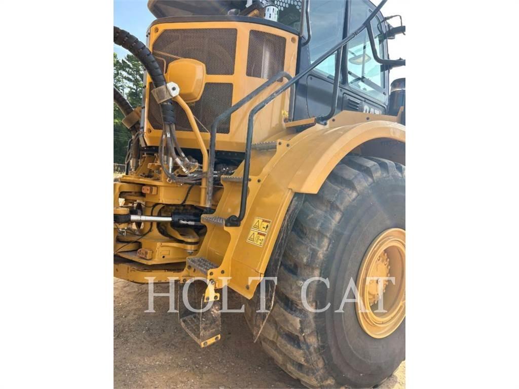 CAT 745 Зчленовані самоскиди