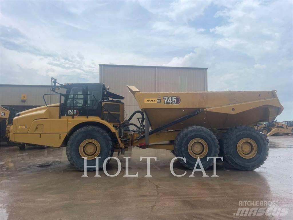 CAT 745 Зчленовані самоскиди