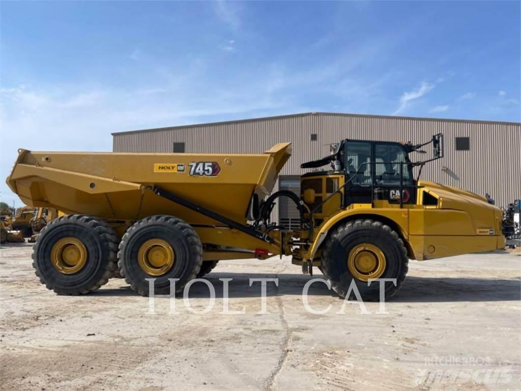 CAT 745 Зчленовані самоскиди
