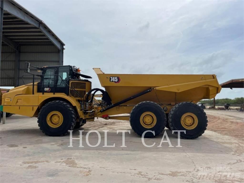 CAT 745 Зчленовані самоскиди