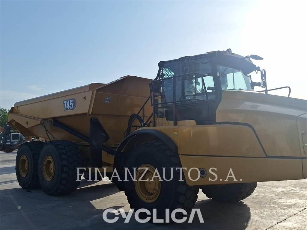 CAT 745 Зчленовані самоскиди