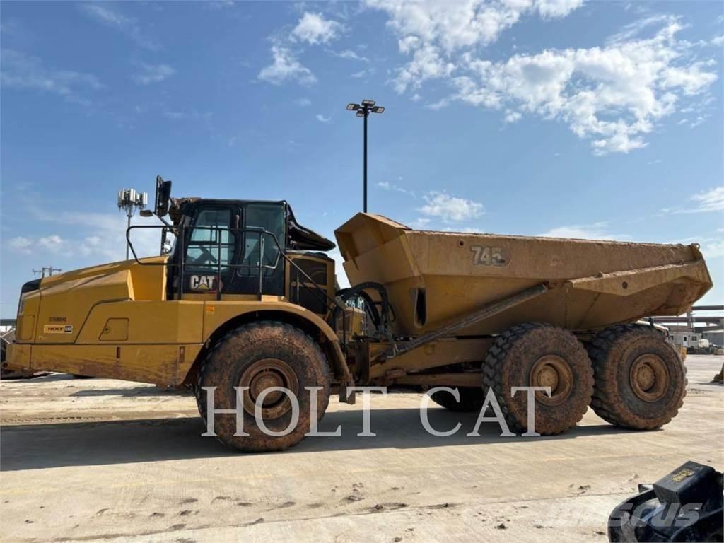 CAT 745 Зчленовані самоскиди