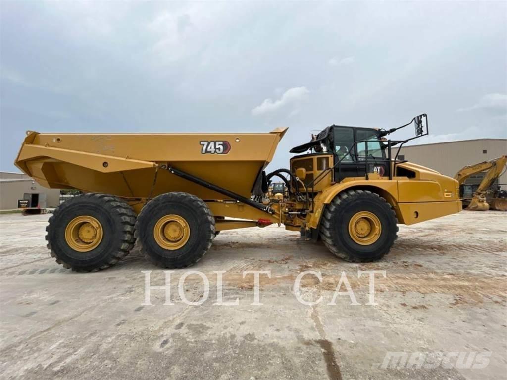 CAT 745 Зчленовані самоскиди