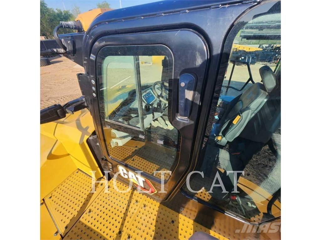 CAT 745 Зчленовані самоскиди