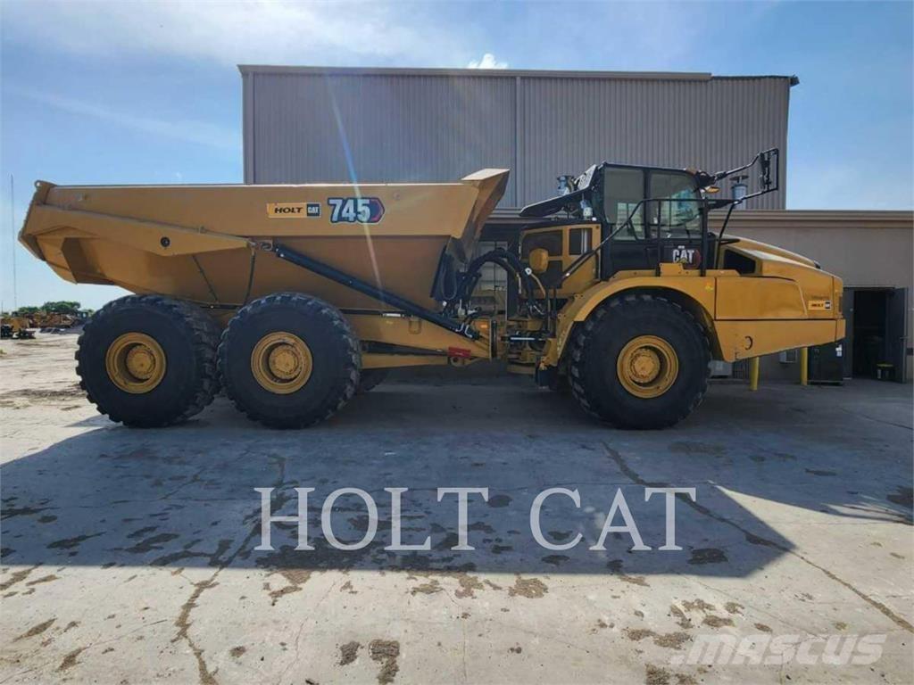 CAT 745 Зчленовані самоскиди