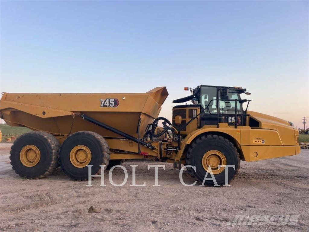 CAT 745 Зчленовані самоскиди