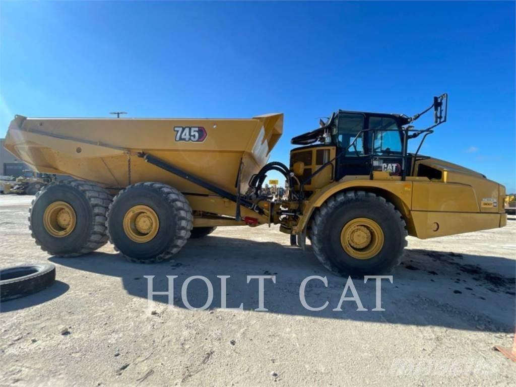 CAT 745 Зчленовані самоскиди