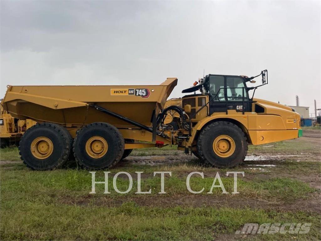 CAT 745 Зчленовані самоскиди