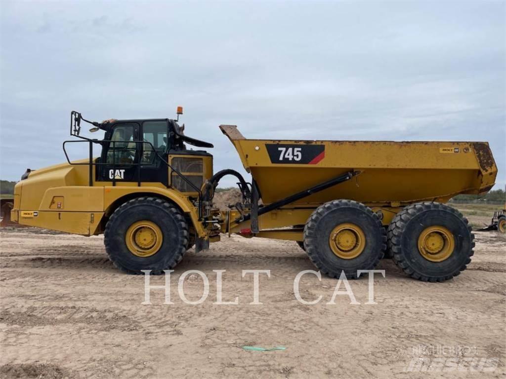 CAT 745 Зчленовані самоскиди