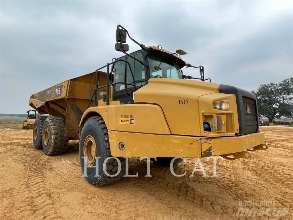 CAT 745-04 Зчленовані самоскиди