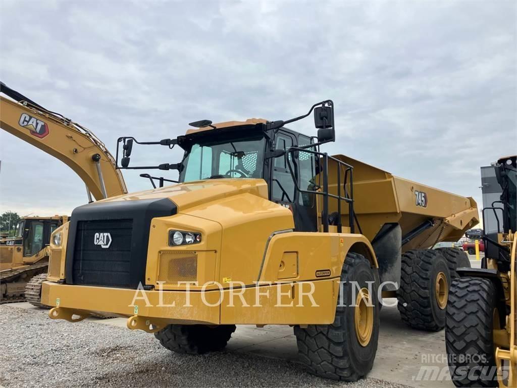 CAT 745-04 Зчленовані самоскиди