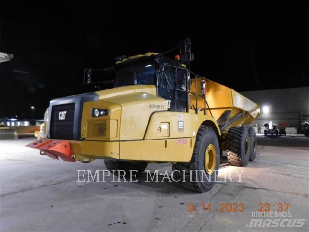 CAT 745-04 Зчленовані самоскиди