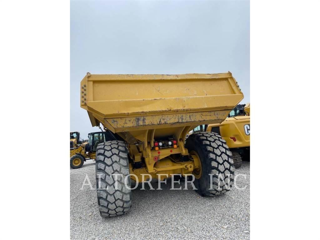 CAT 745-04 Зчленовані самоскиди