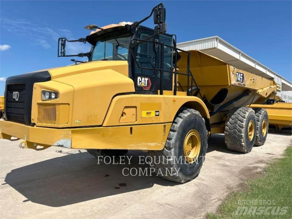 CAT 745-04 Зчленовані самоскиди