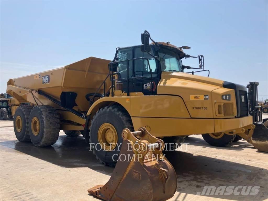 CAT 745-04 Зчленовані самоскиди