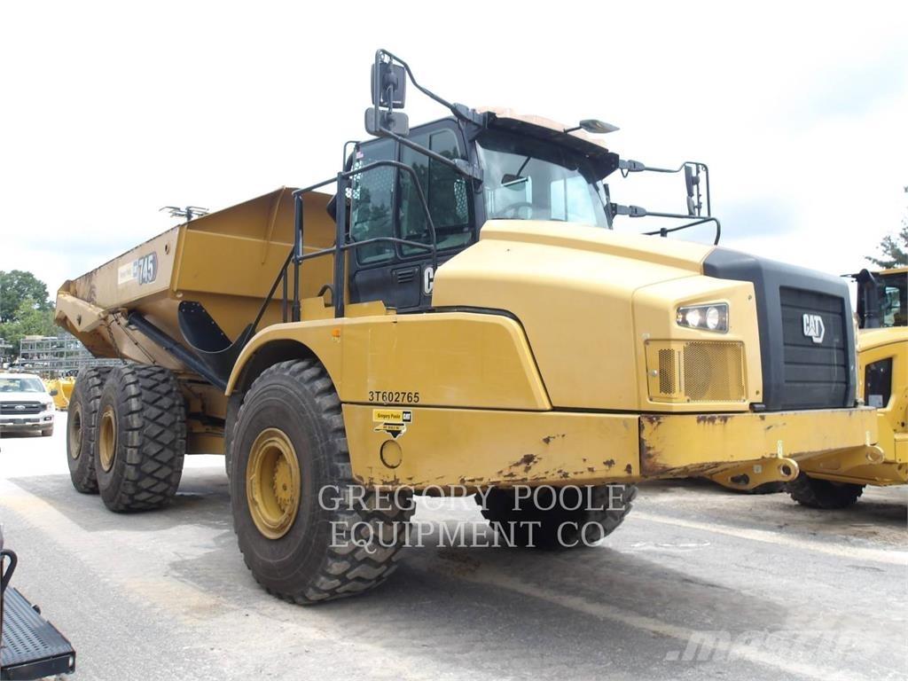 CAT 745-04 Зчленовані самоскиди