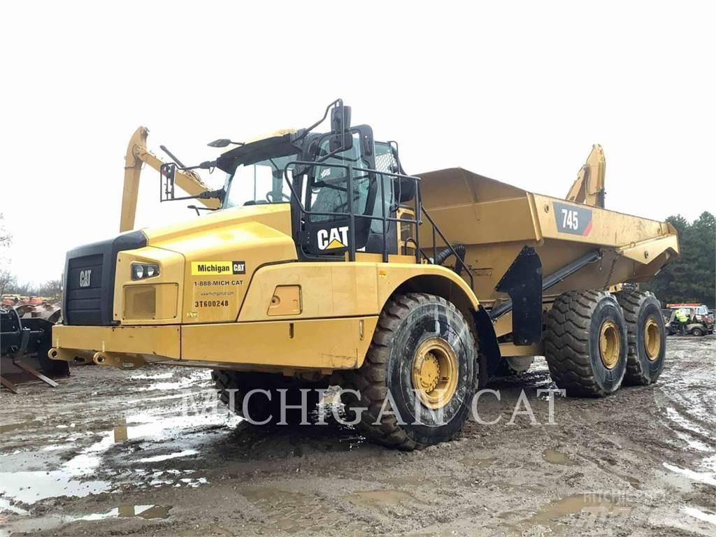 CAT 745 T Зчленовані самоскиди