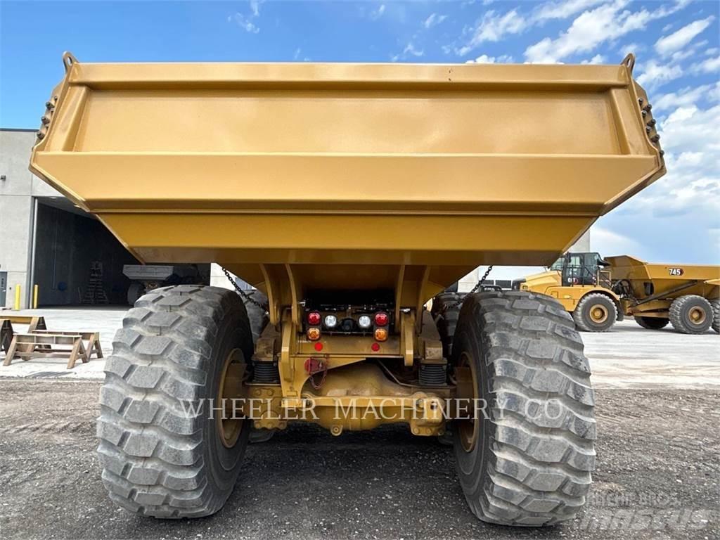 CAT 745 TG Зчленовані самоскиди