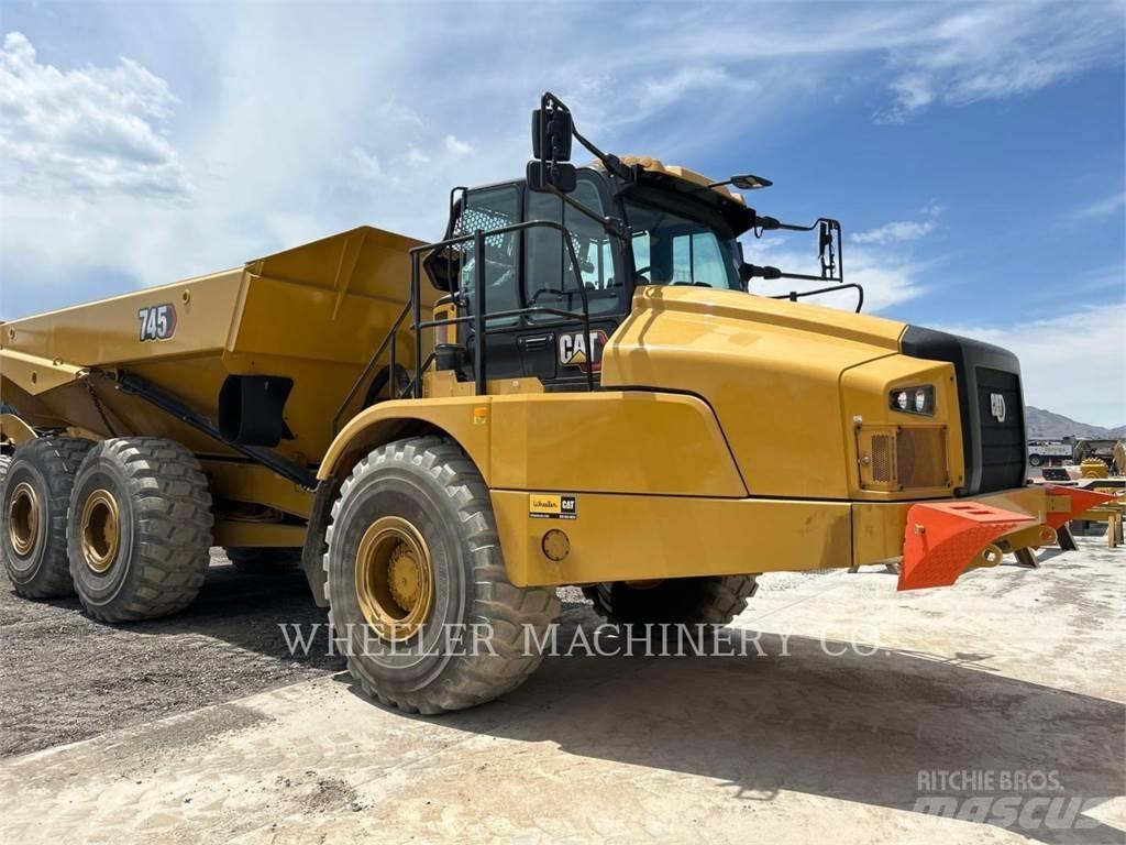 CAT 745 TG Зчленовані самоскиди