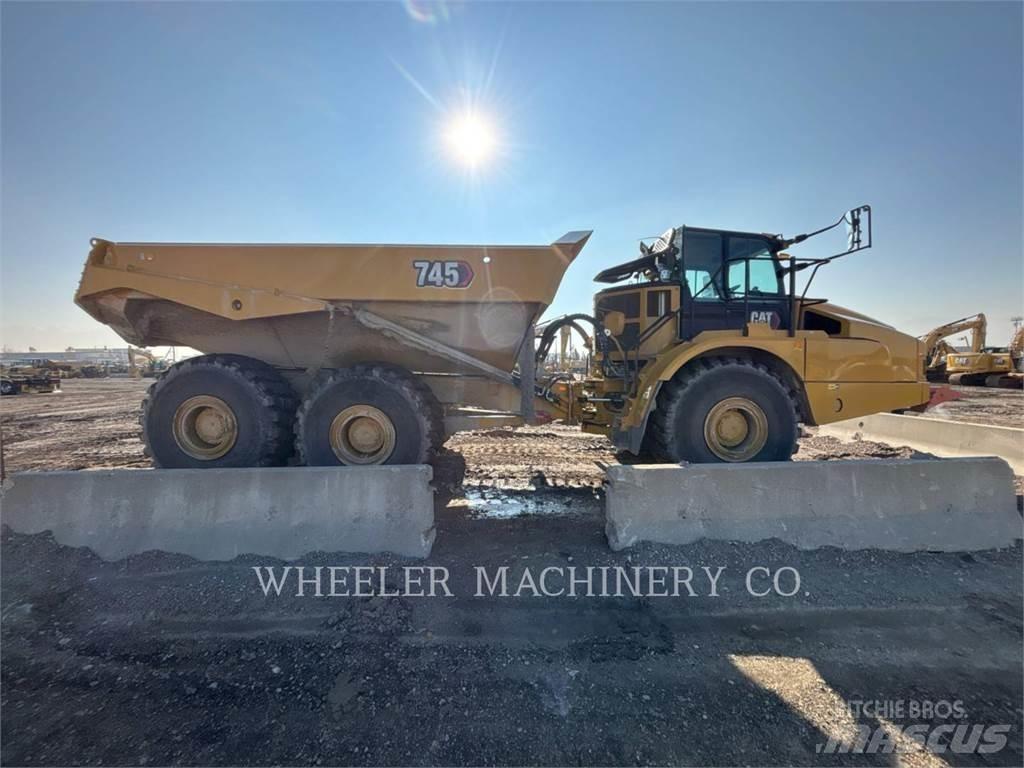 CAT 745 TG Зчленовані самоскиди