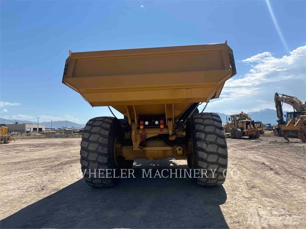 CAT 745 TG Зчленовані самоскиди