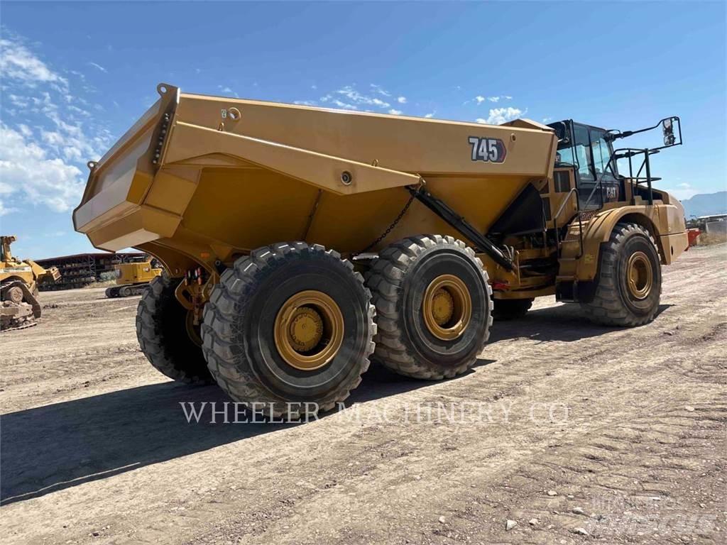 CAT 745 TG Зчленовані самоскиди
