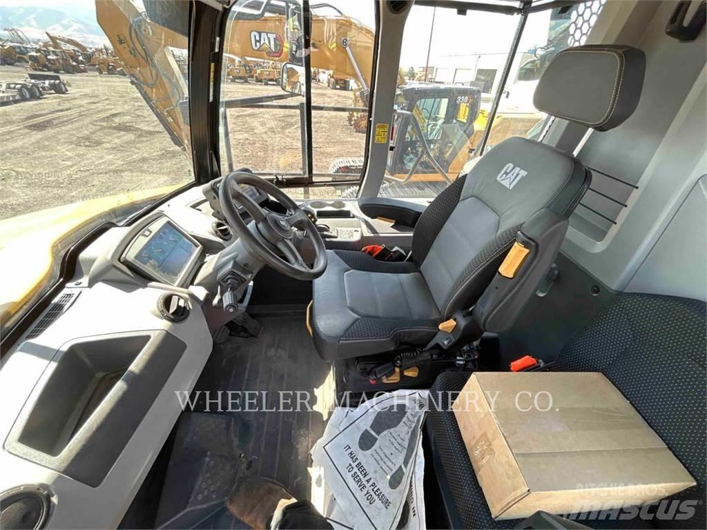 CAT 745 TG Зчленовані самоскиди