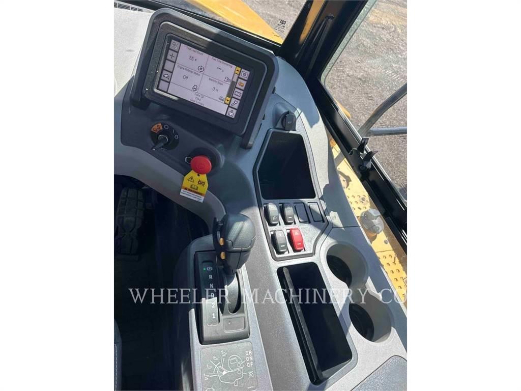 CAT 745 TG Зчленовані самоскиди
