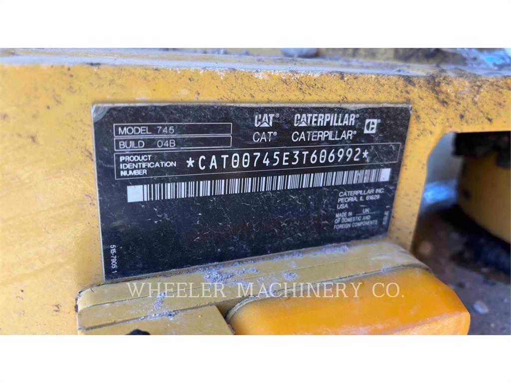 CAT 745 TG Зчленовані самоскиди