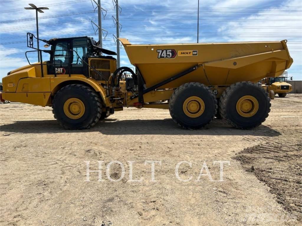 CAT 745 TG Зчленовані самоскиди
