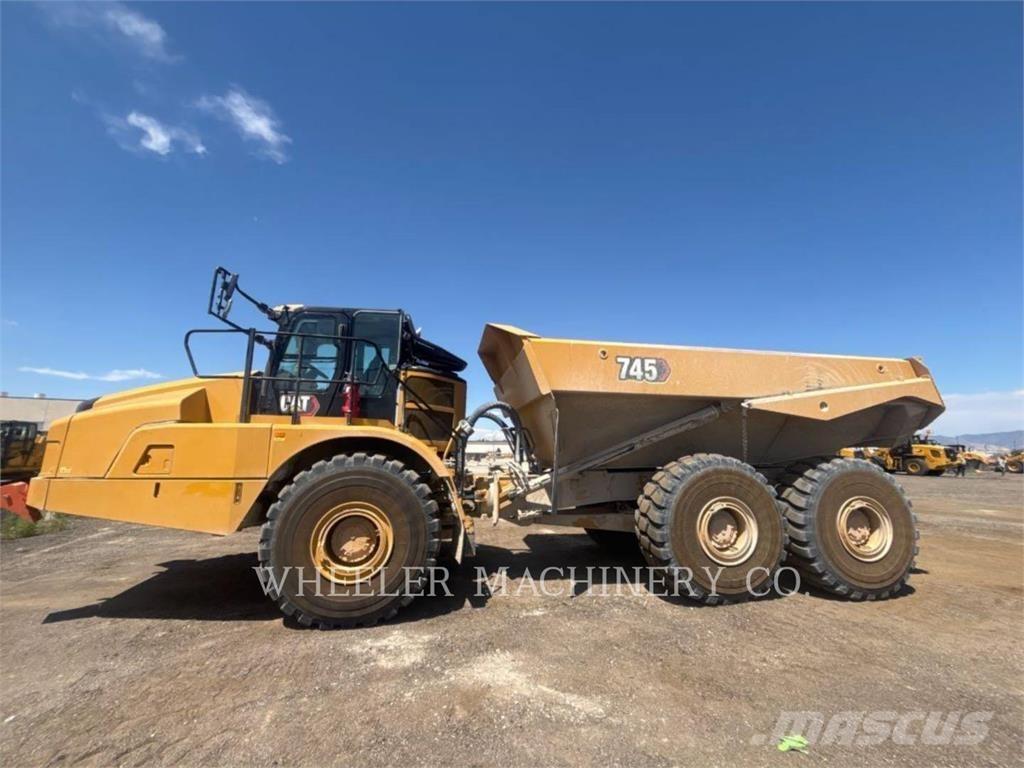 CAT 745 TG Зчленовані самоскиди