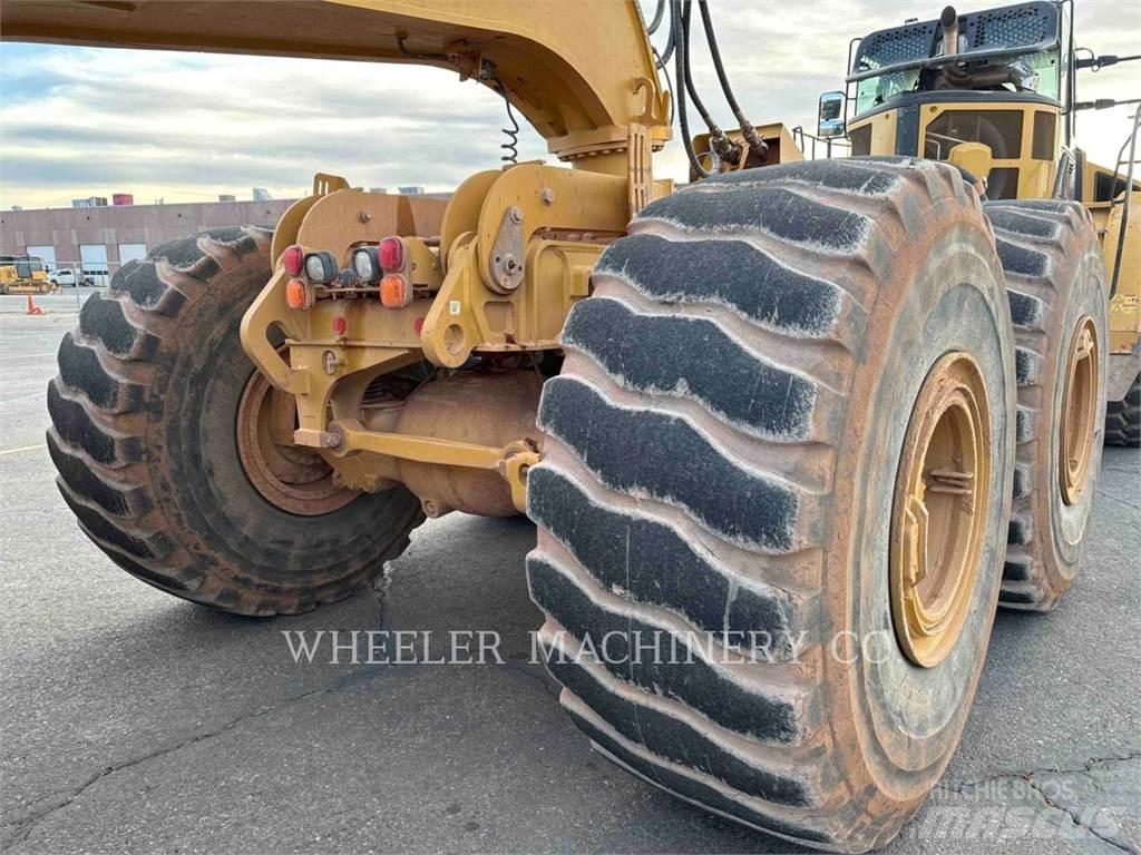 CAT 745 W/PAN Зчленовані самоскиди