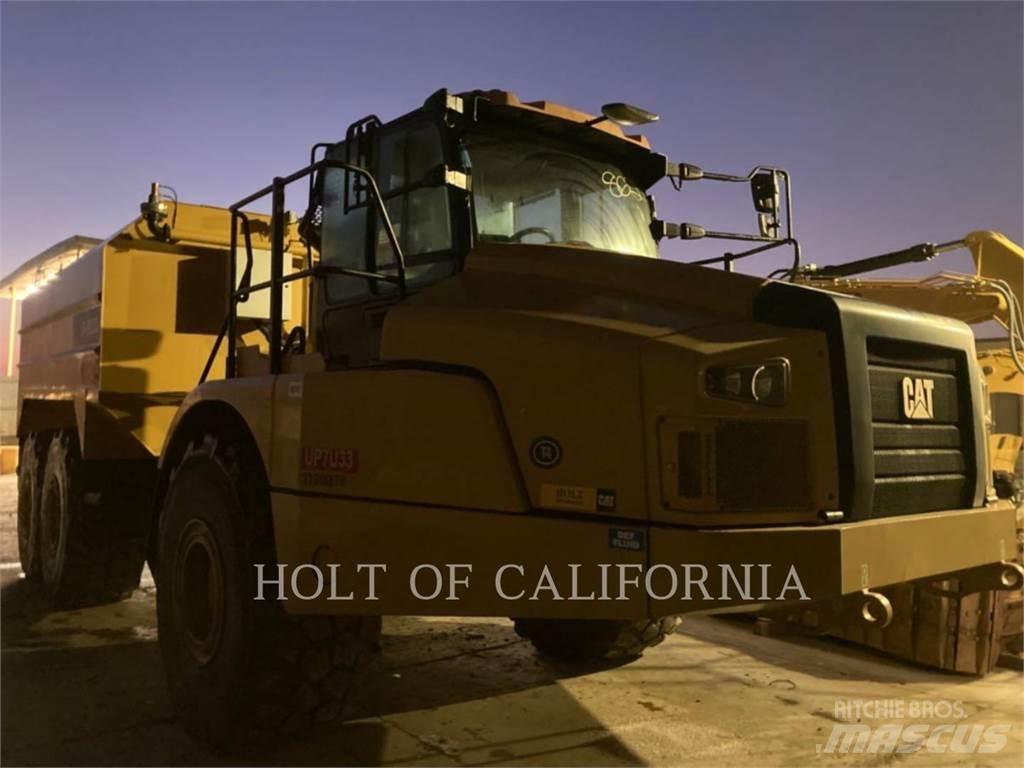 CAT 745 WT Вантажівки-цистерни