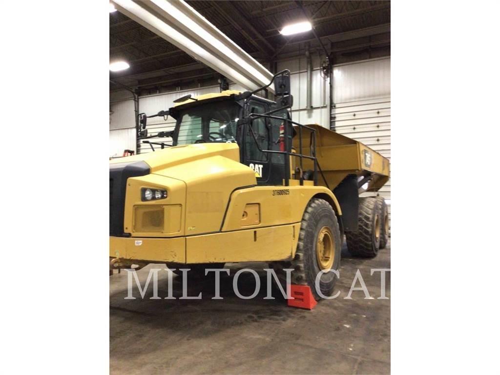 CAT 74504 Зчленовані самоскиди