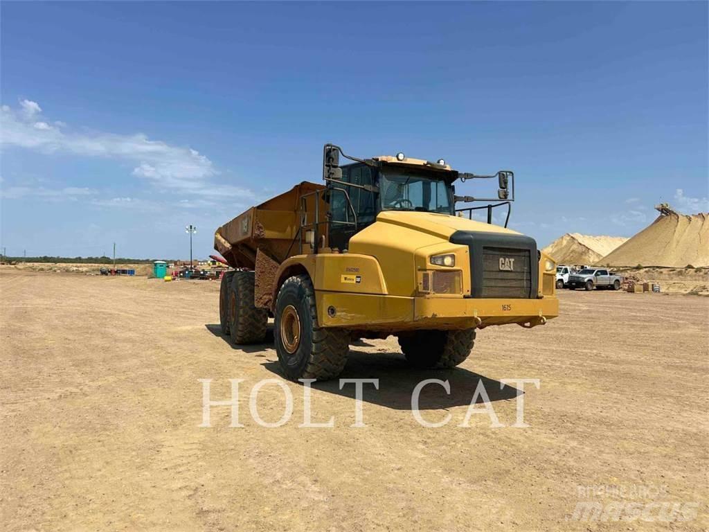 CAT 74504 Зчленовані самоскиди