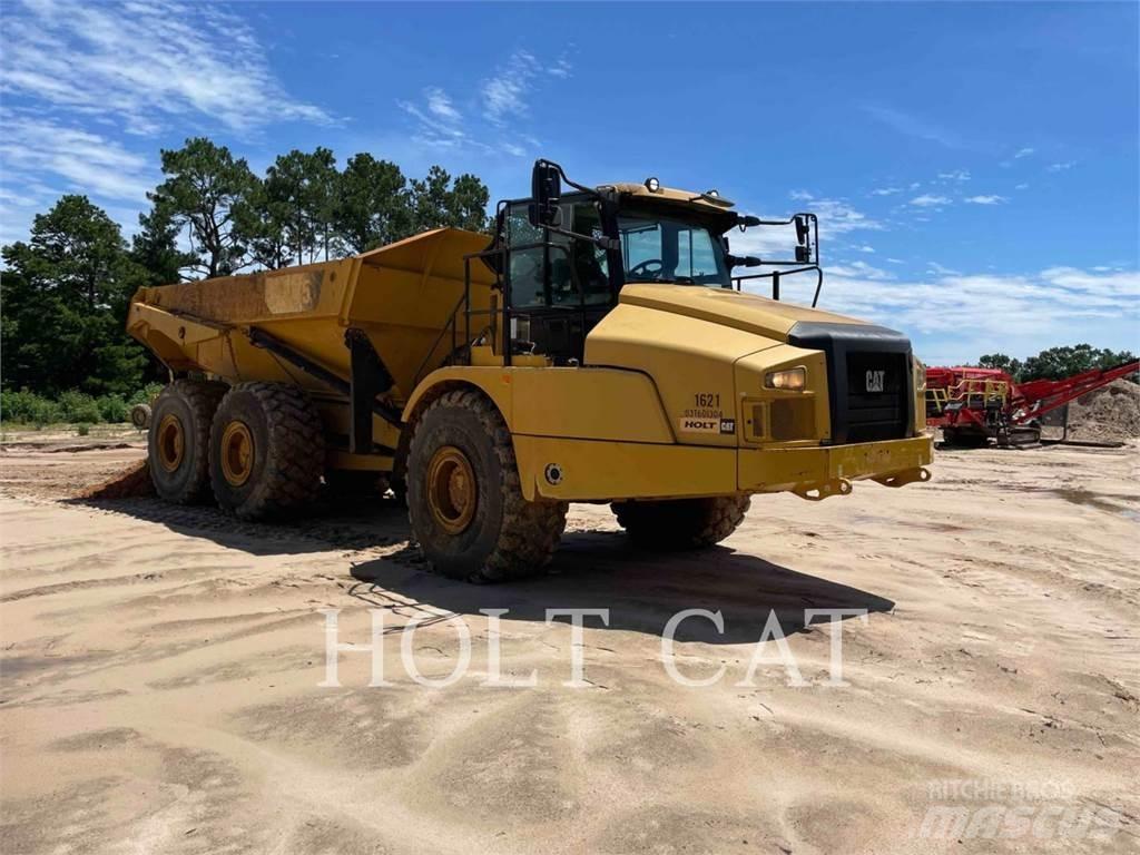 CAT 74504 Зчленовані самоскиди