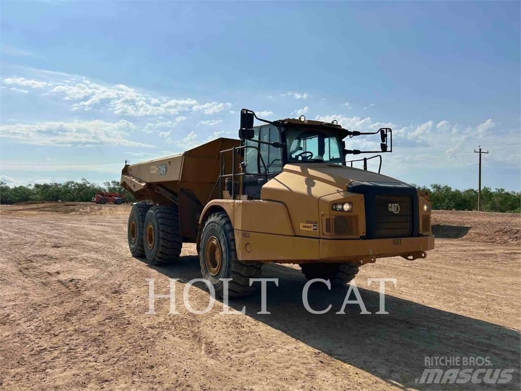 CAT 74504 Зчленовані самоскиди