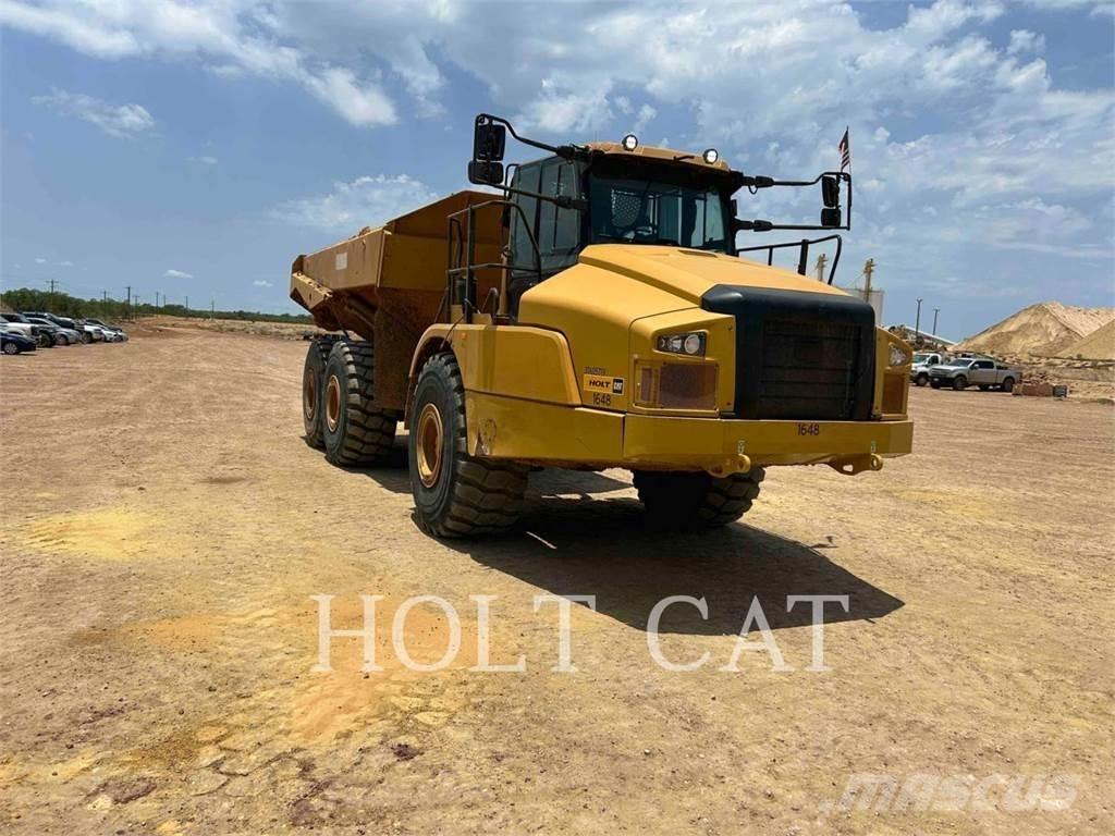 CAT 74504 Зчленовані самоскиди
