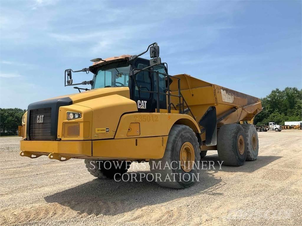 CAT 74504 Зчленовані самоскиди